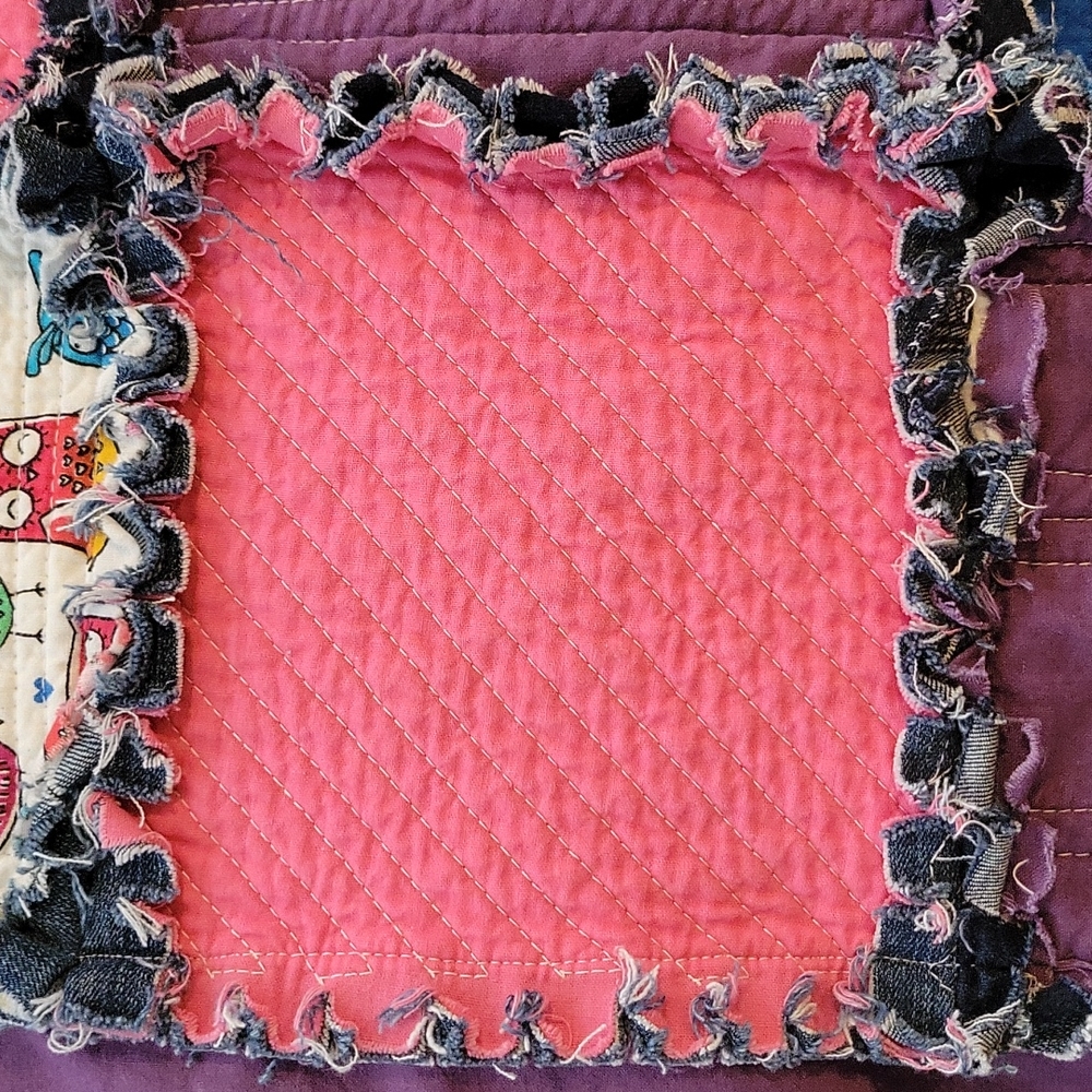 HAND CRAFTED Rag Quilt UPCYCLED Denim Blue Jeans Owl Cotton Fabric 55"x 41" - Picture 5 of 16